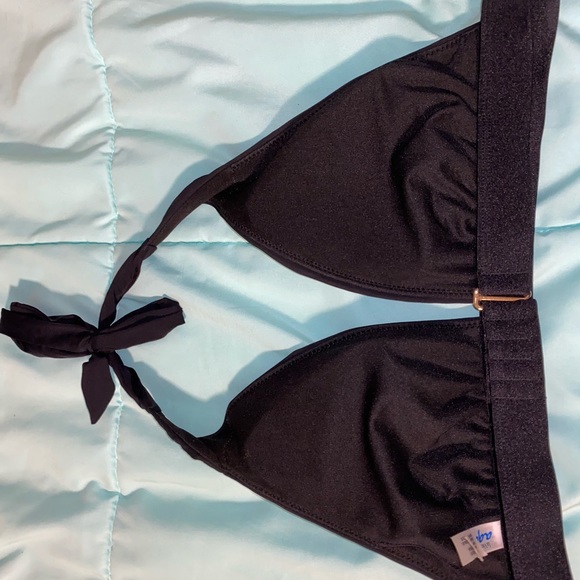 la vie en rose bathing suit top! - Picture 2 of 2